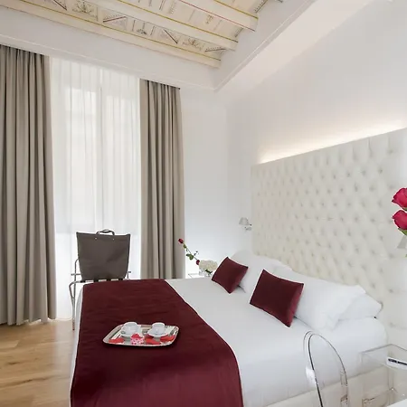 Otel Navona 3*