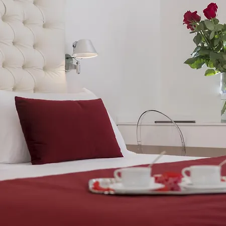 Otel Navona 3*