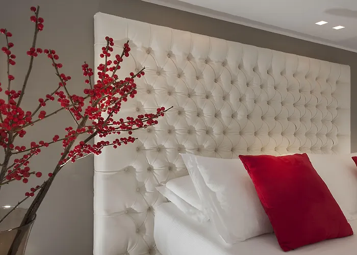 Navona Hotell 3*